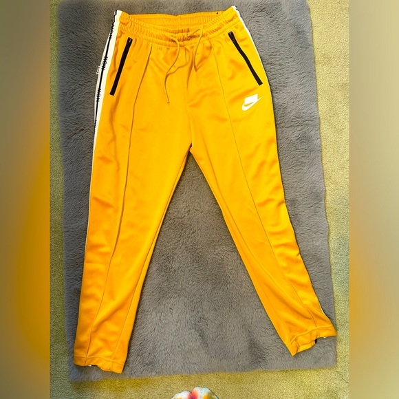 Nike NSW Mens tapered drawstring sweatpants. - Picture 1 of 5